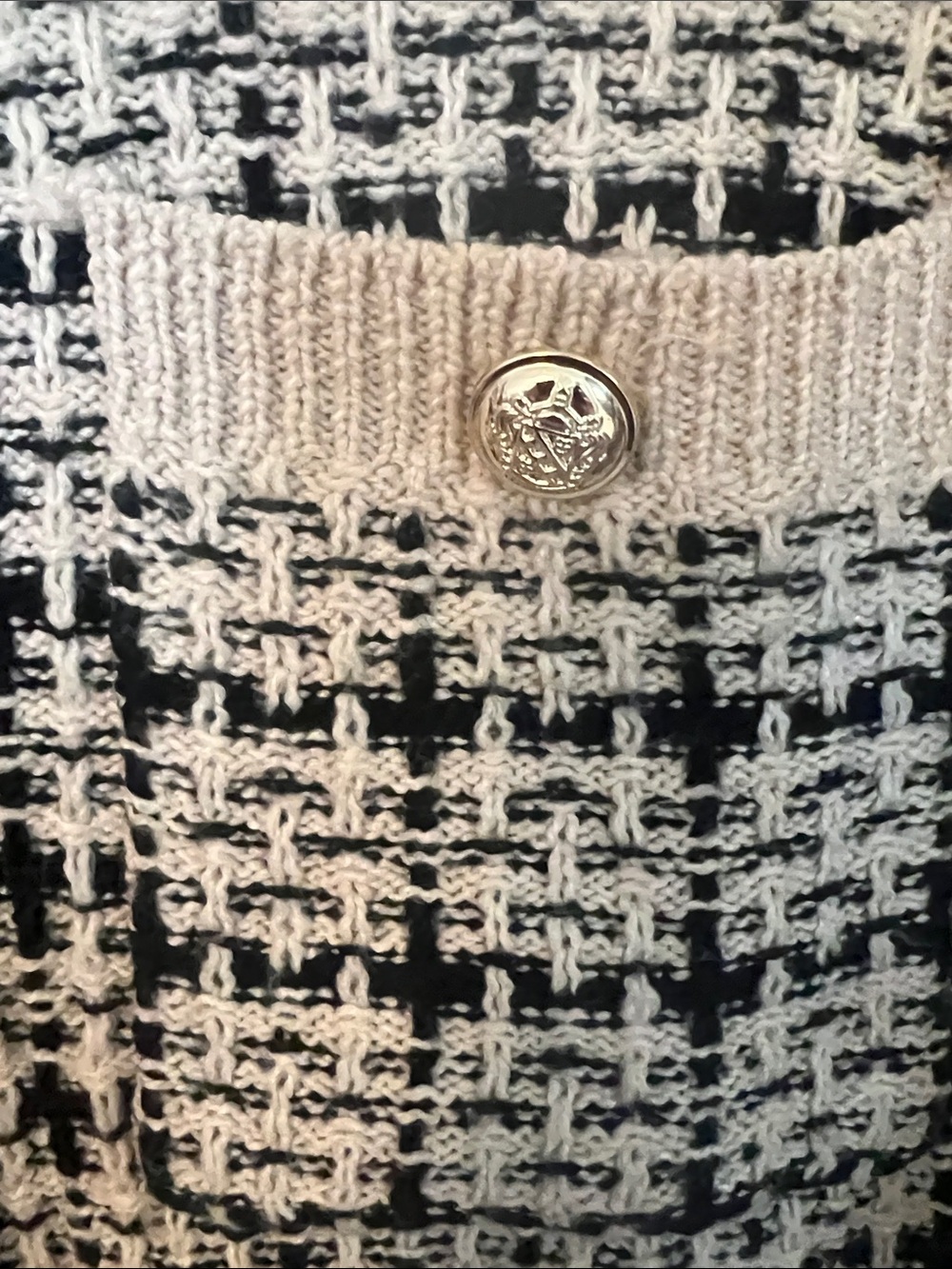 Cream and Black Tweed Knit Cardigan Sweater - Picture 5 of 9